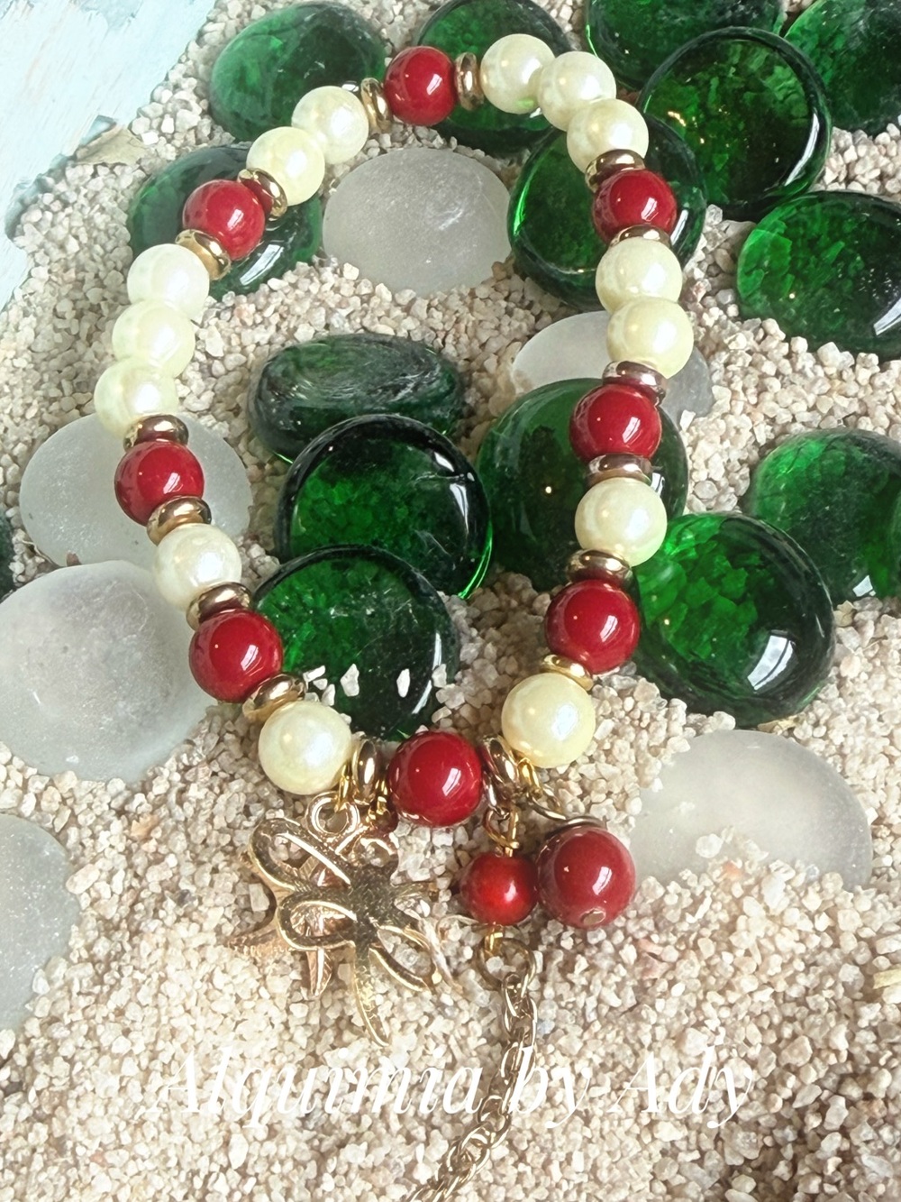 RED TURQUOISE  Pearls and gold bracelet